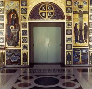 19639narthexentrancegreekorthodoxkl.jpg